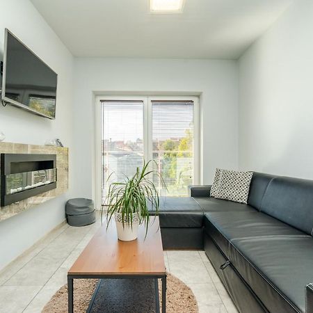 Apartament Deluxe Διαμέρισμα Βαντοβίτσε Εξωτερικό φωτογραφία